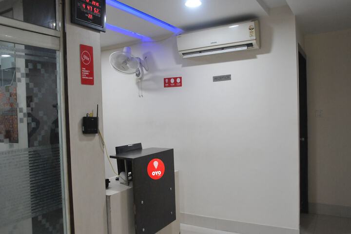 OYO 3353 Apartment Royal Residency in Patna