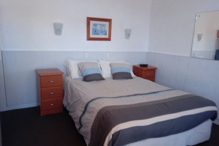 Room 9 of 31