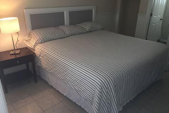 Room 3 of 3