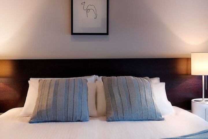 Room 7 of 20