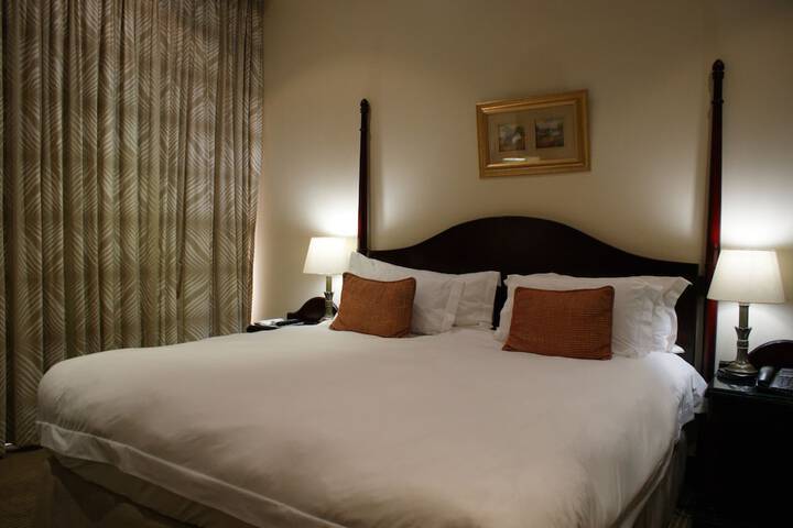 Room 16 of 79