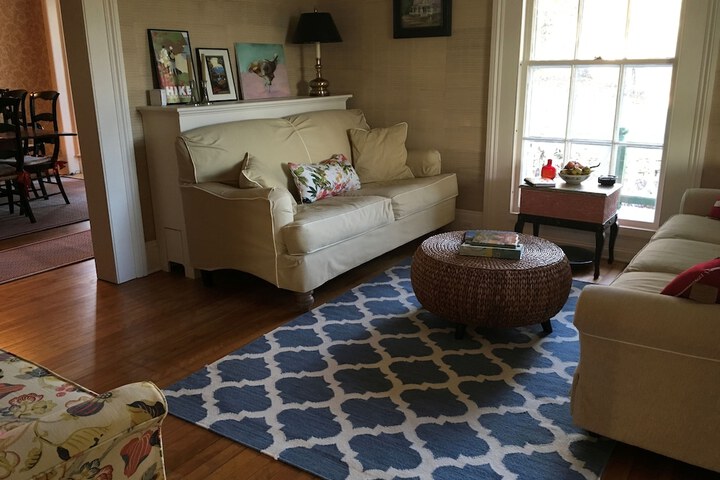 Room 21 of 48