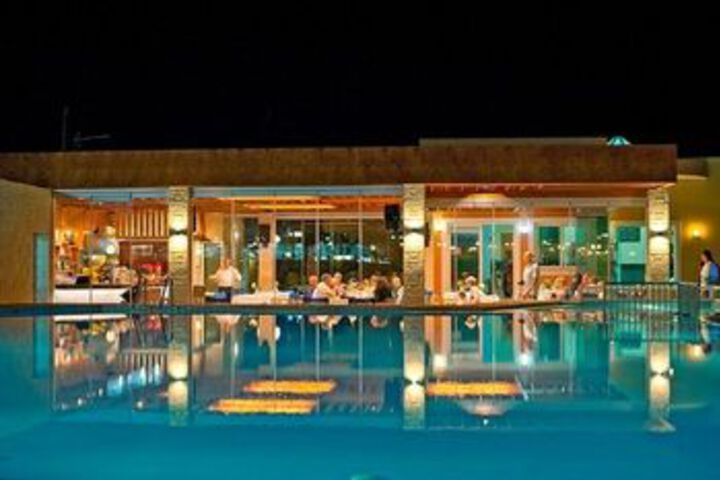 Pool 38 of 51