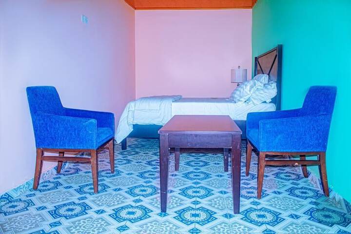 Room 2 of 21