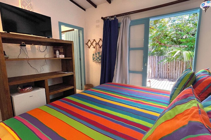 Room 5 of 38