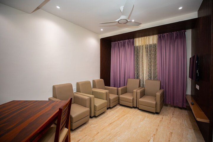Room 34 of 67
