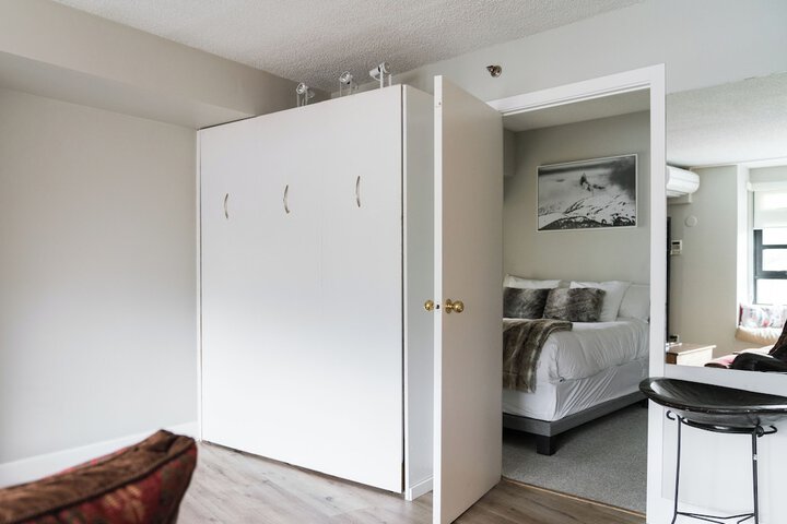 Room 54 of 88