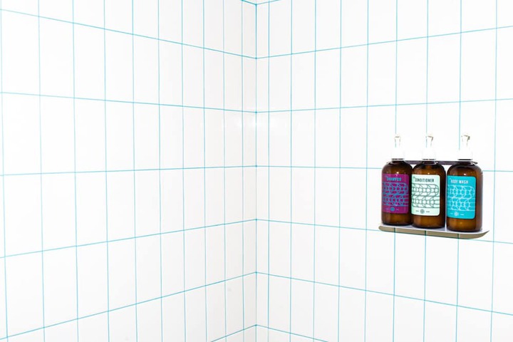 Bathroom amenities