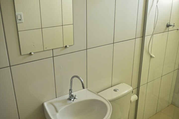 Room 86 of 153