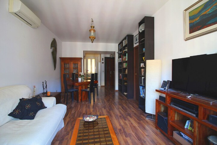 Room 11 of 26