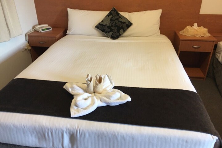 Room 45 of 74