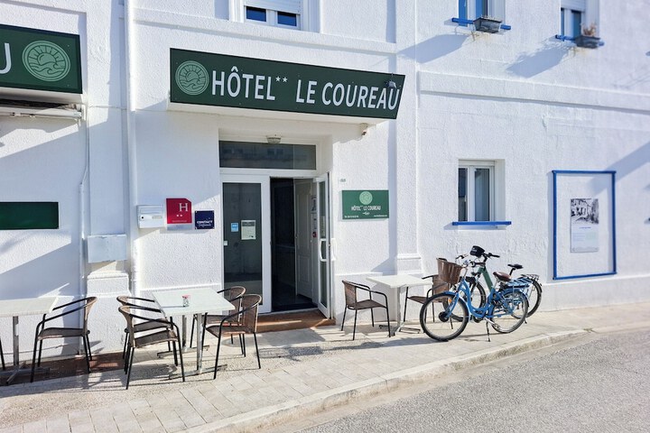 Hotel le Coureau in Saint-Trojan-les-Bains
