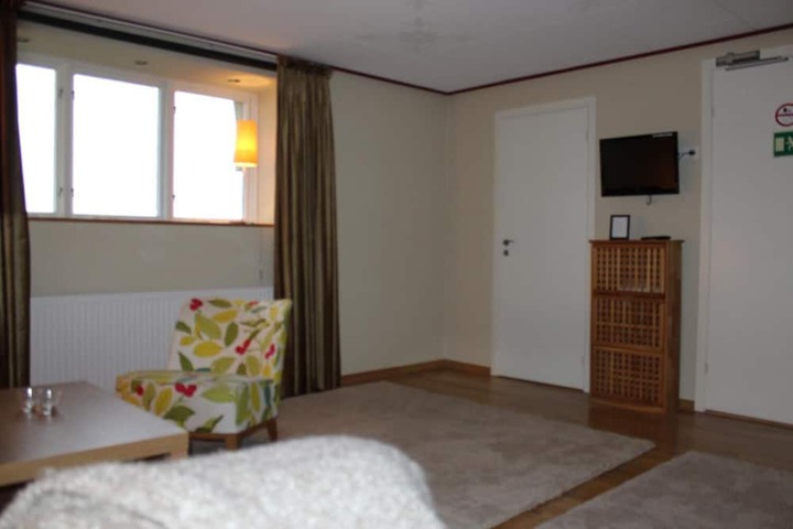 Room 7 of 35