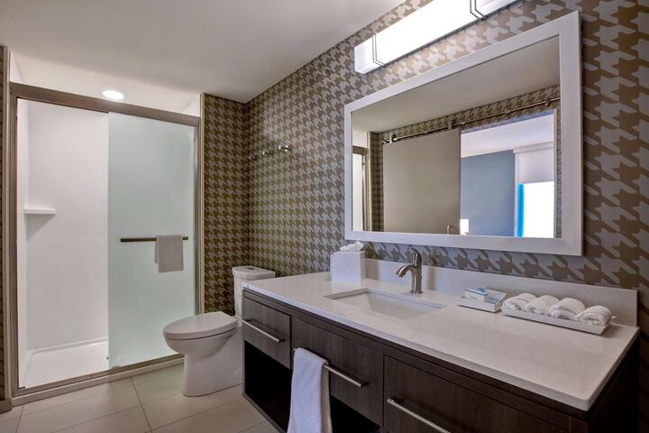Bathroom shower
