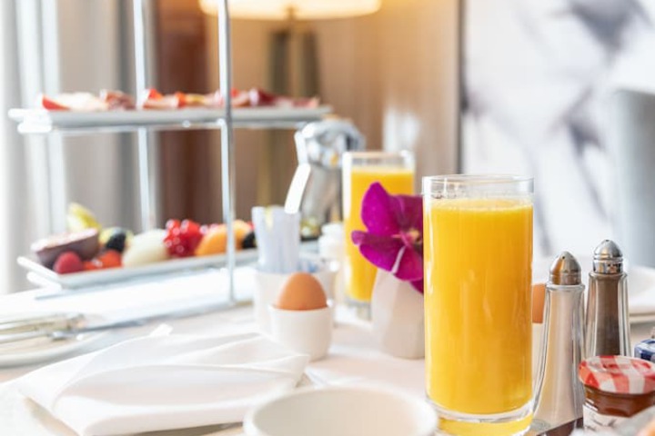 Breakfast/Coffee Service 115 of 152