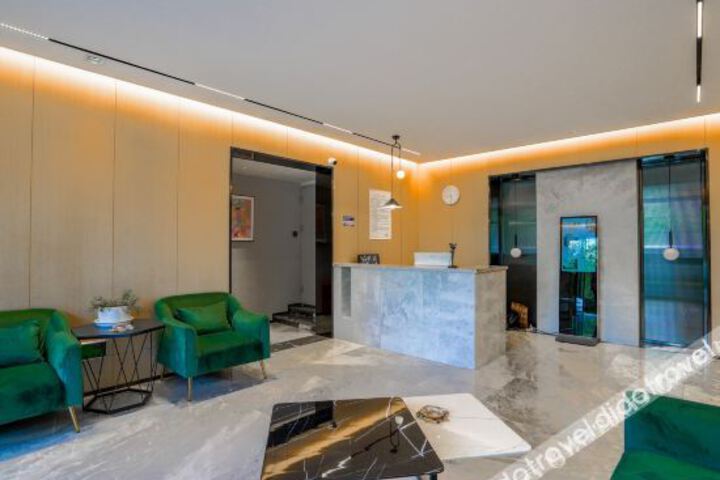 Hotel Interior 9 of 13