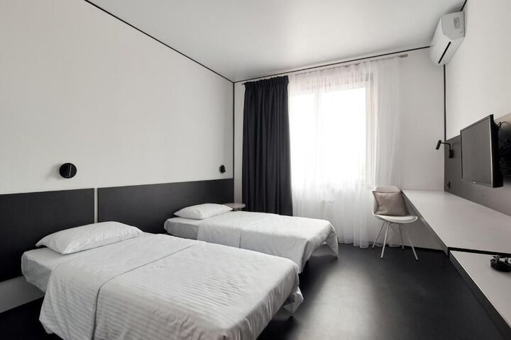Room 8 of 59