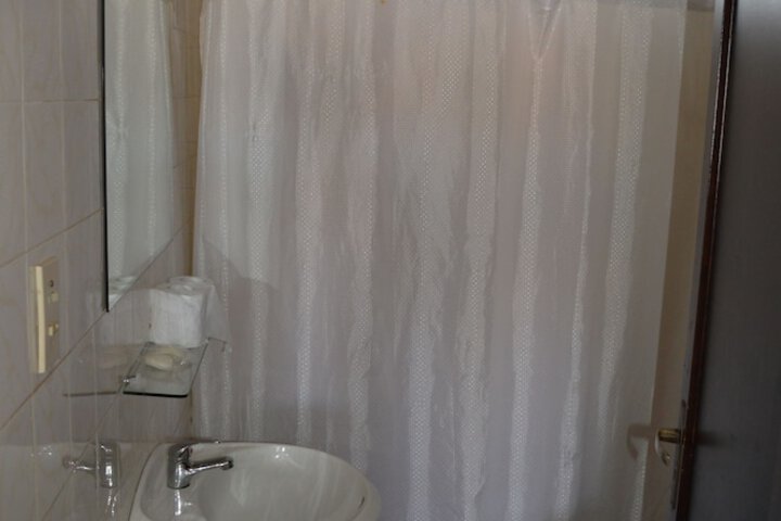Room 35 of 53