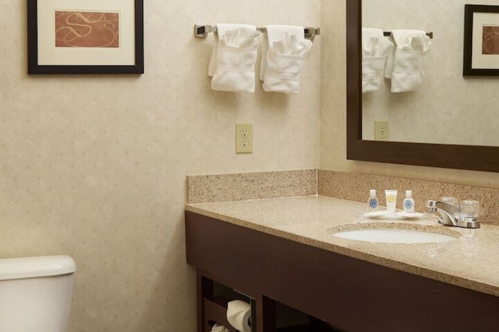 Bathroom amenities