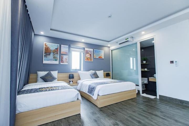 Room 15 of 24