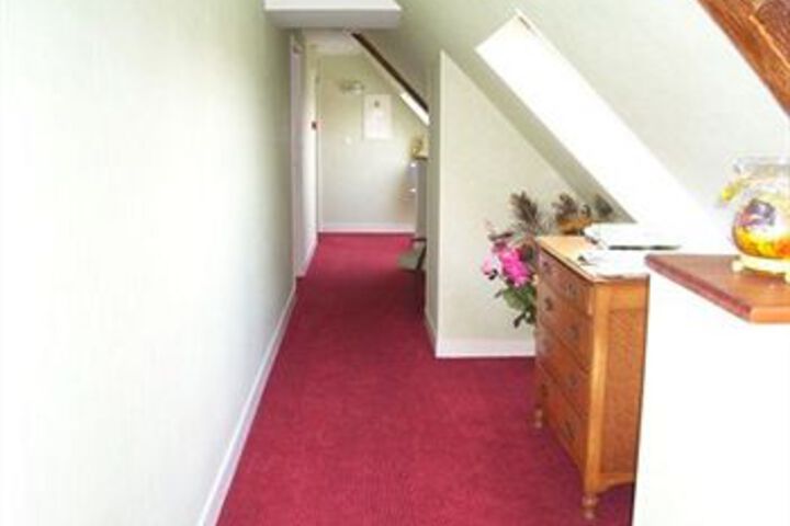 Ballroom/Hall 21 of 24