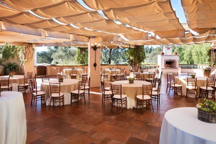 Indoor wedding