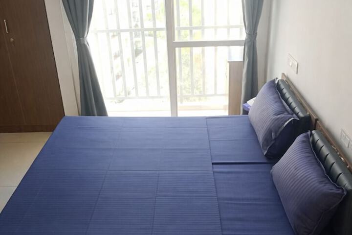 Room 7 of 15