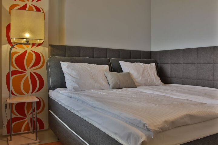 Room 14 of 43
