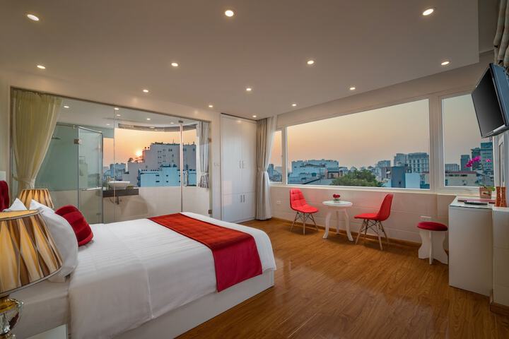 Room 8 of 69