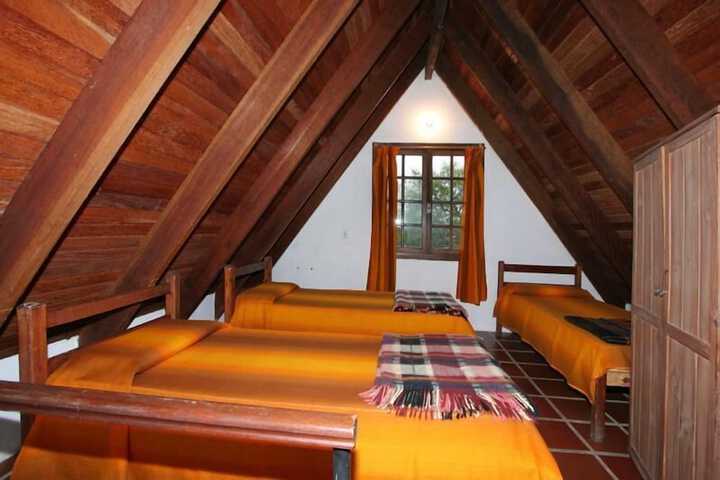 Room 2 of 16