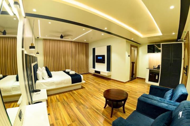 Room 14 of 30