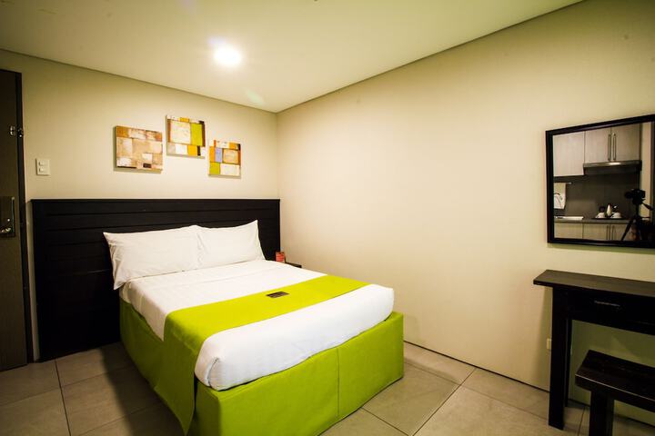 Room 9 of 53