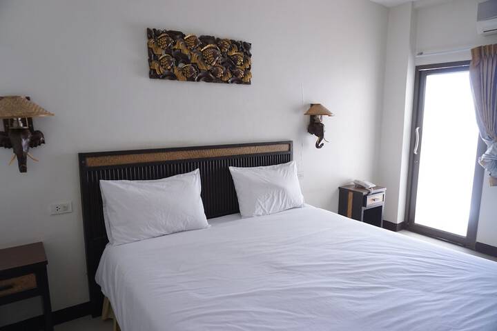 Room 7 of 38