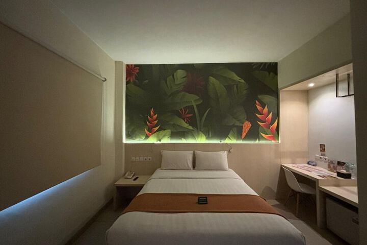 Room 47 of 85