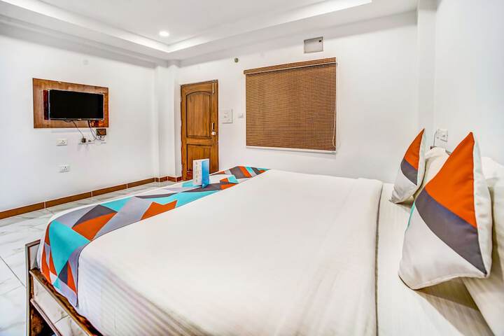 Room 9 of 15