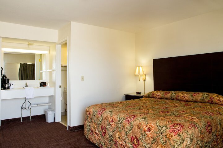 Room 9 of 53