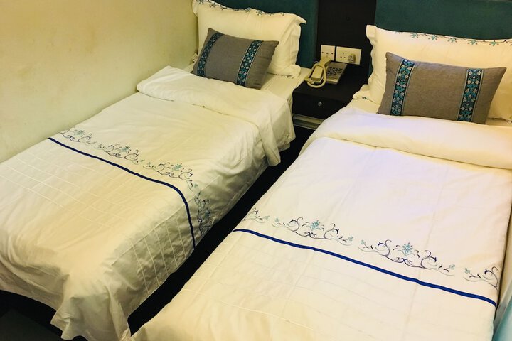 Room 37 of 52