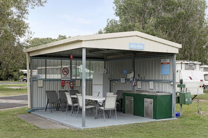 Property Grounds 21 of 24
