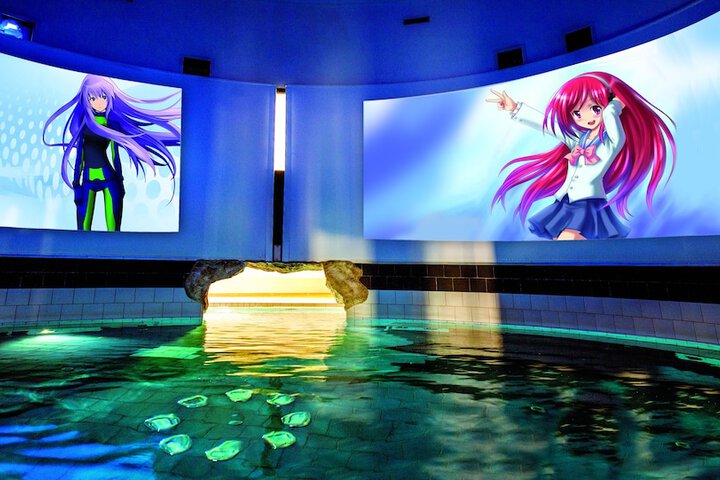 Pools & Facilities