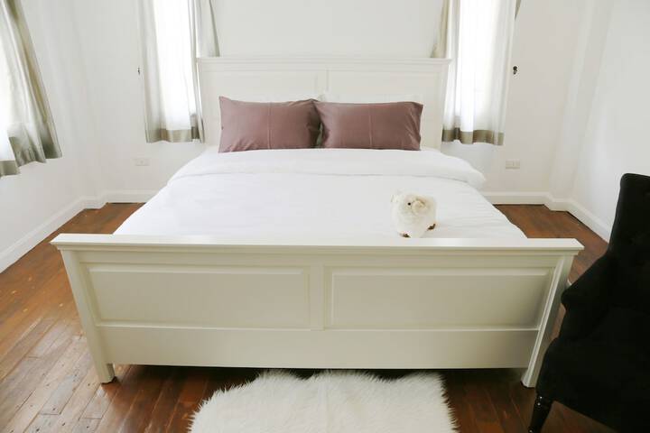 Room 12 of 65