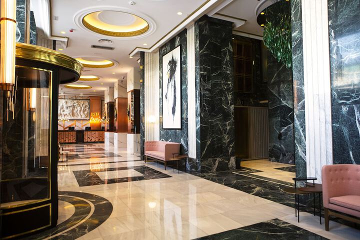 Hotel Interior 2 of 202