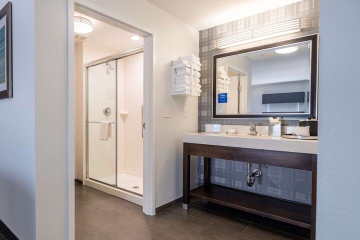 Bathroom shower
