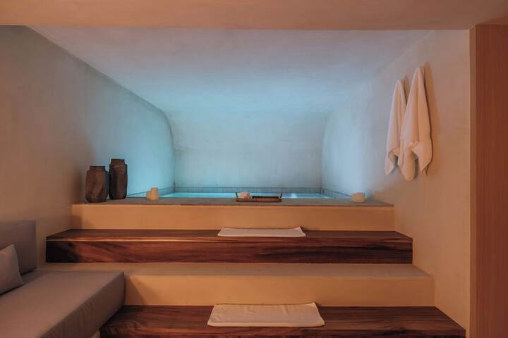 Spa 40 of 62