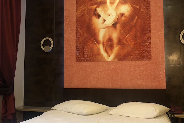 Room 10 of 78