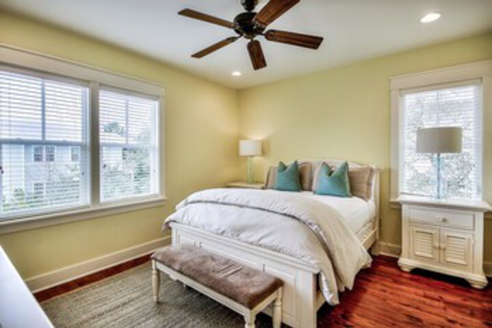 Room 20 of 27