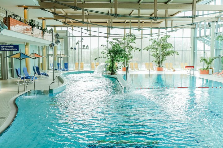 Hotel Pool