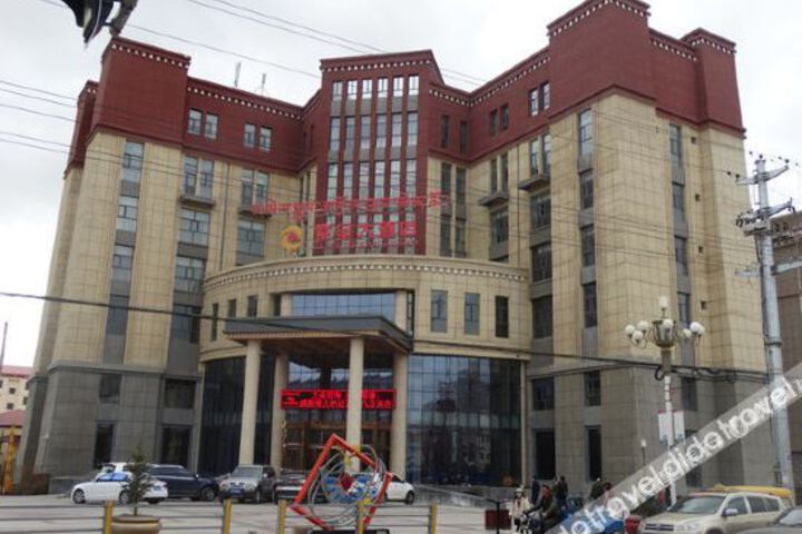 Hotel 8 of 33
