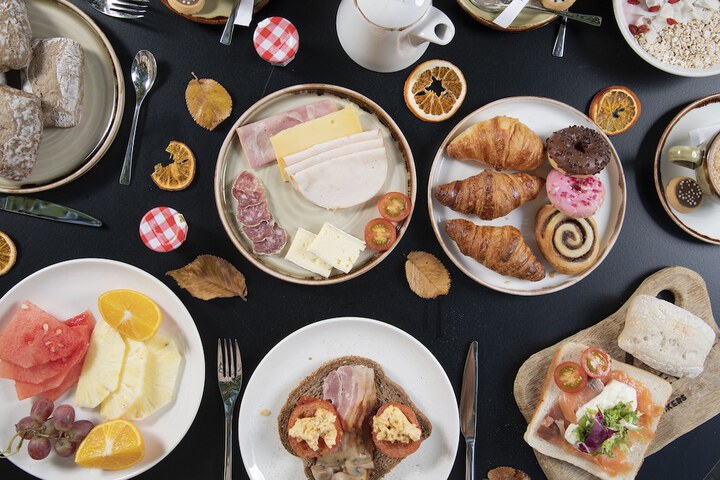 Breakfast/Coffee Service 78 of 89