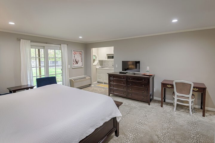 Room 22 of 42
