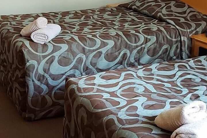 Room 3 of 17